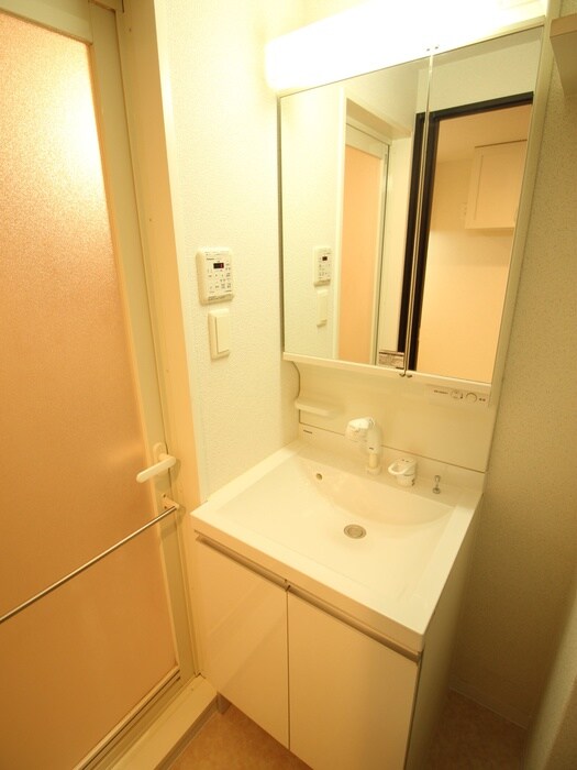 洗面 ﾚｵﾝｺﾝﾌｫ-ﾄ新梅田Ⅱ(503)