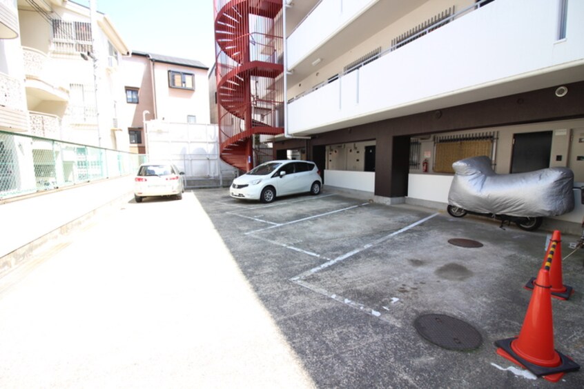 駐車場 シャンティ－豊中