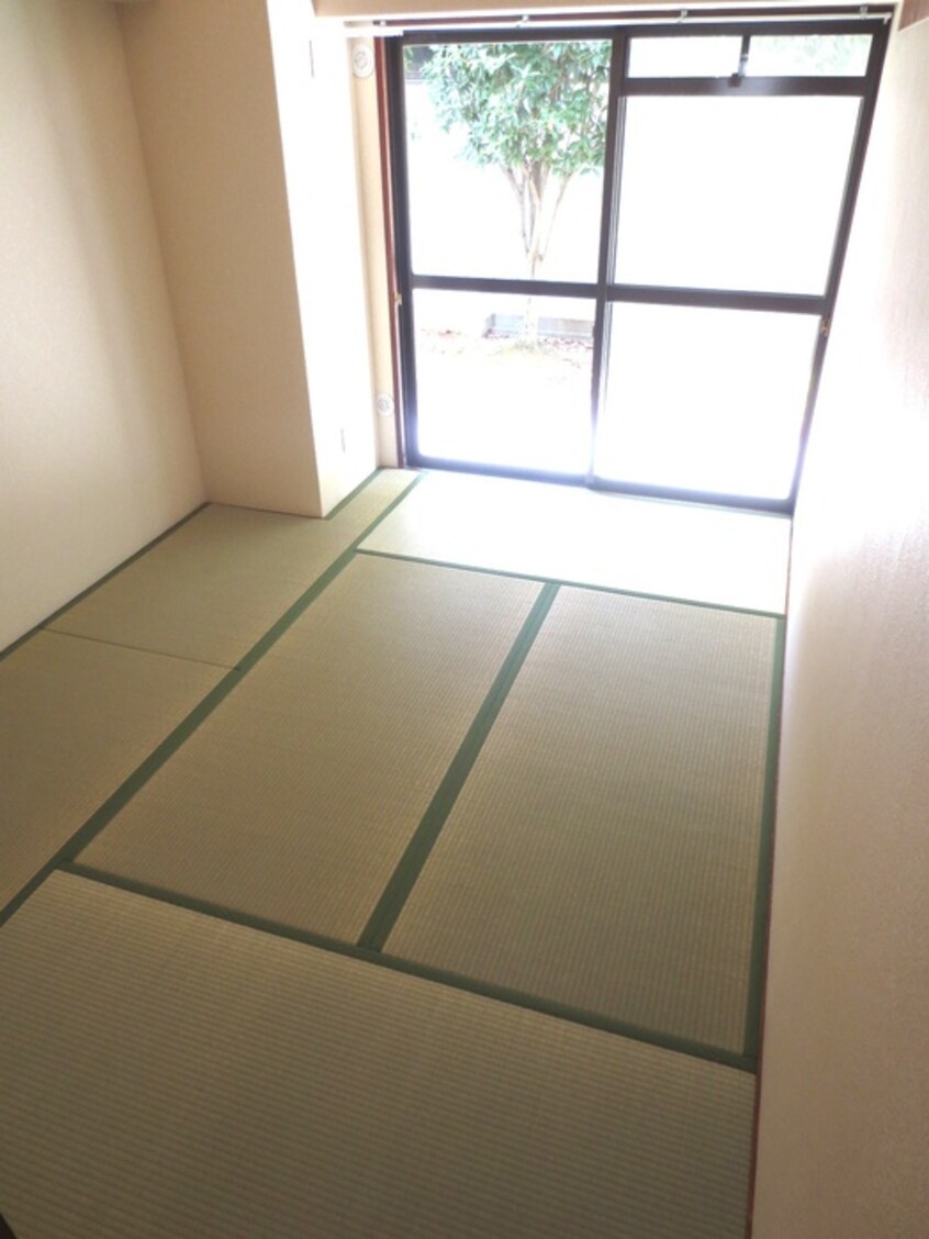 居室 シャンティ－豊中
