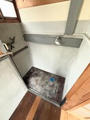 洗濯機置場 ドエル寺田町