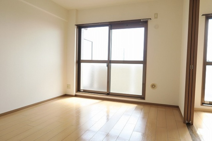 居室 アップルロ－ド