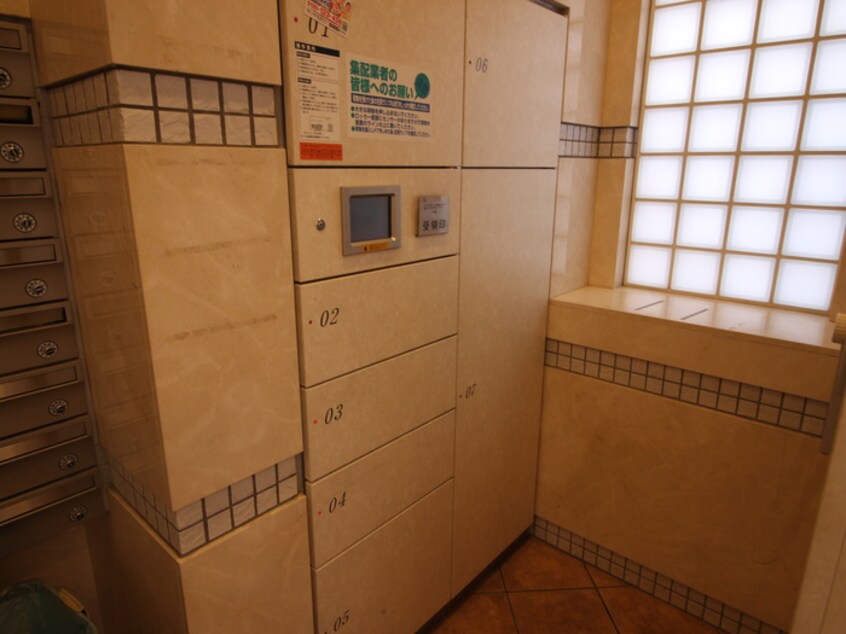 エントランス部分 SANKO CENTRE URBAN