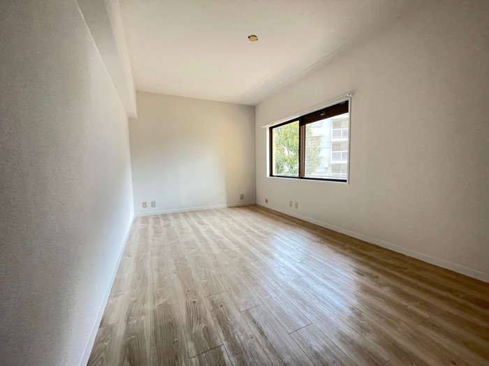 居室 上ケ原TWENTY EIGHT(204)