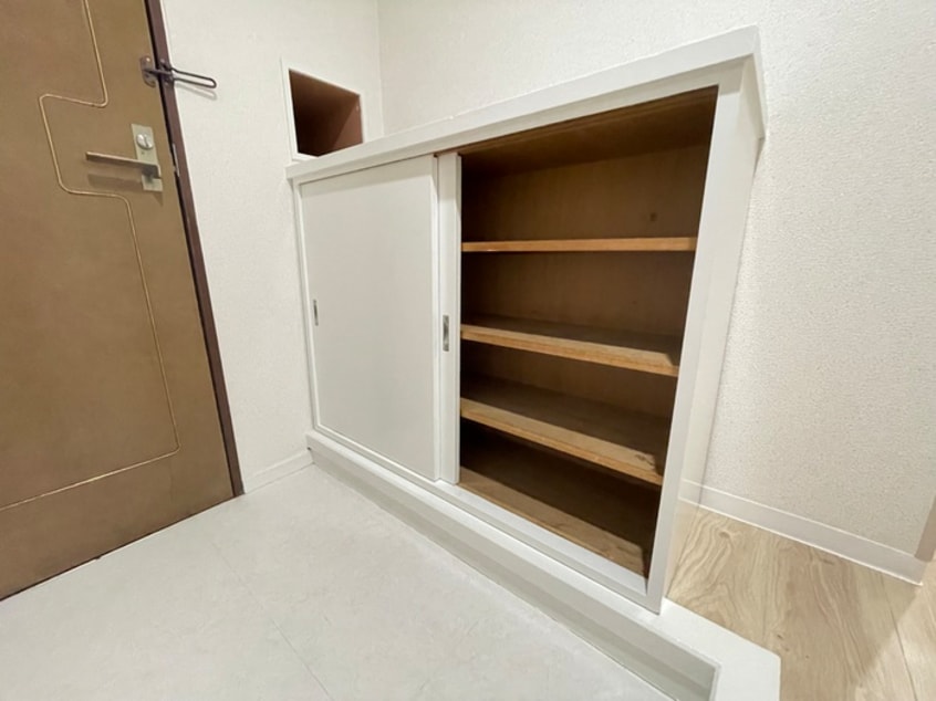 靴箱 上ケ原TWENTY EIGHT(204)