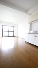 居室 フローラルマンション