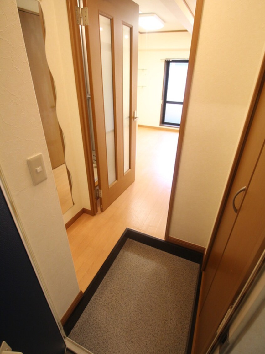 玄関 イ－ズマンションⅤ