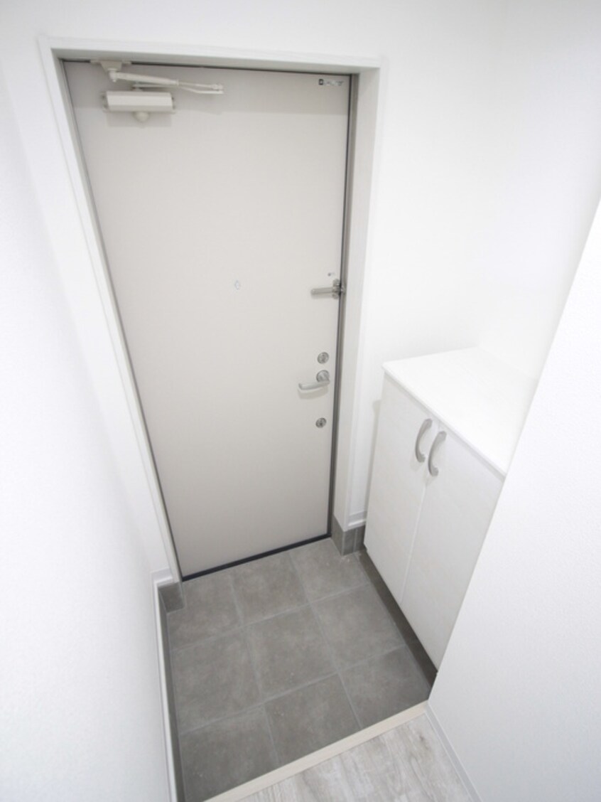 玄関 ロイヤルクオーターⅡ