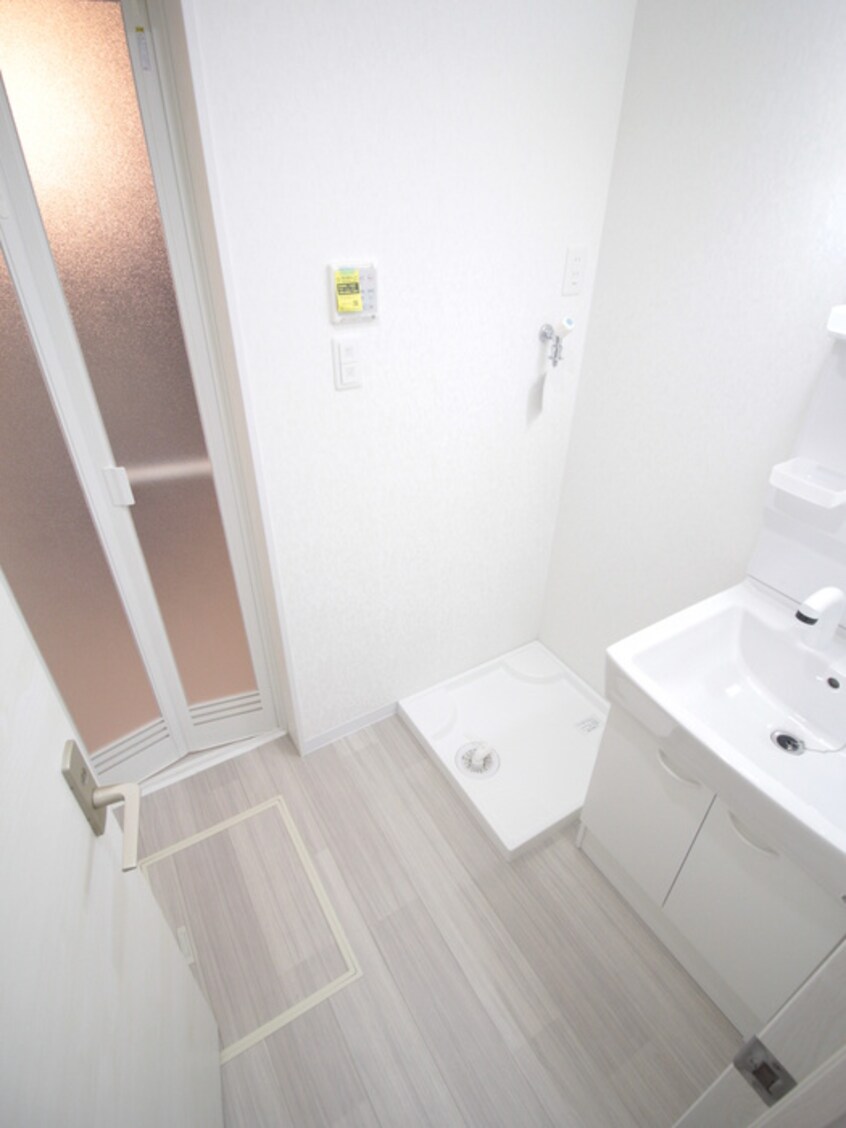 洗濯機置場 ロイヤルクオーターⅡ