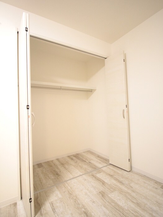 収納 ロイヤルクオーターⅡ