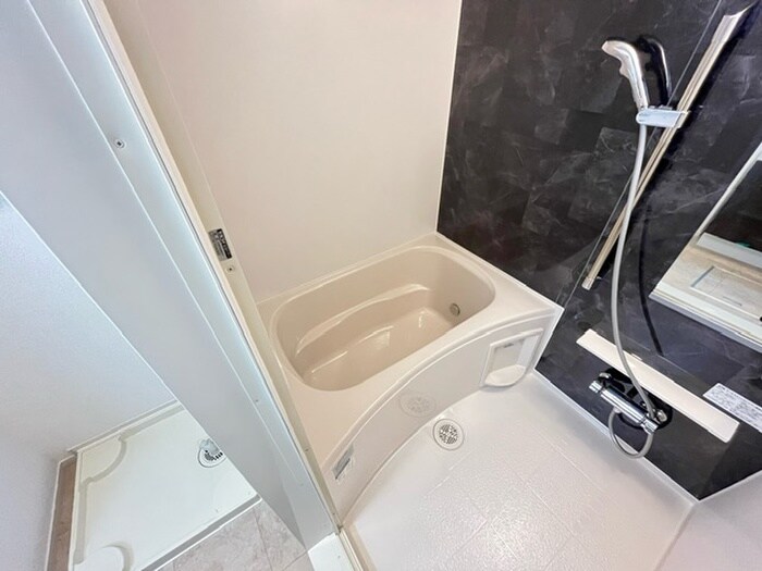 バス／シャワールーム等 金絲雀