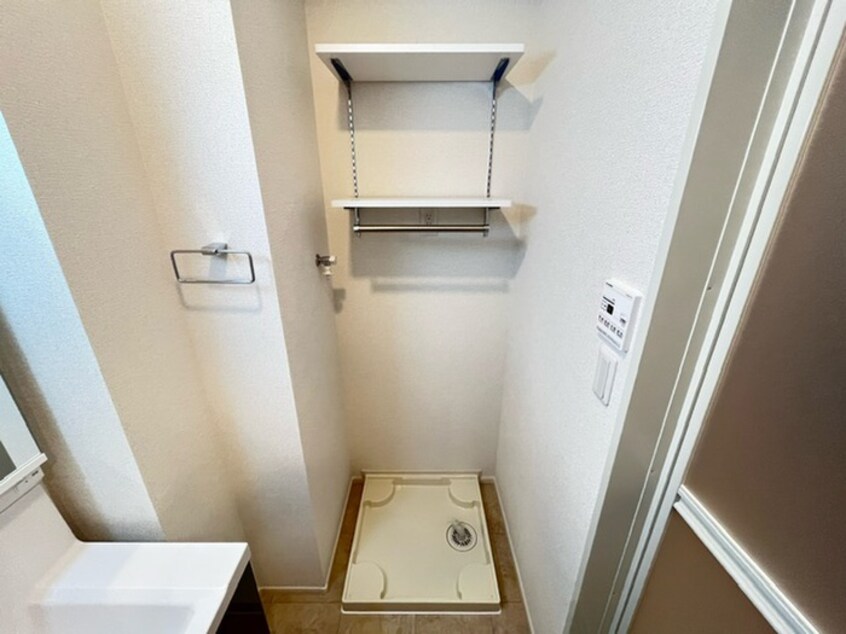 洗濯機置場 金絲雀