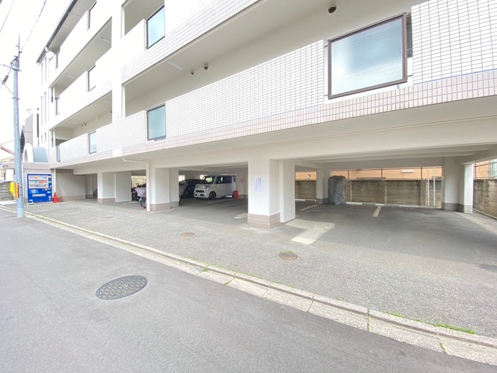 駐車場 プランド－ル御所ノ内