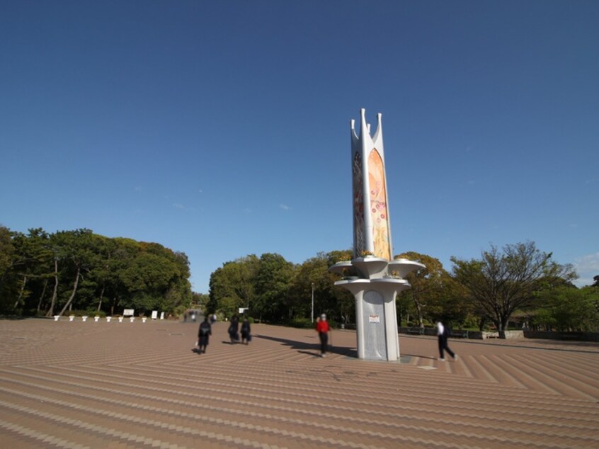 服部緑地(公園)まで220m マンション本多