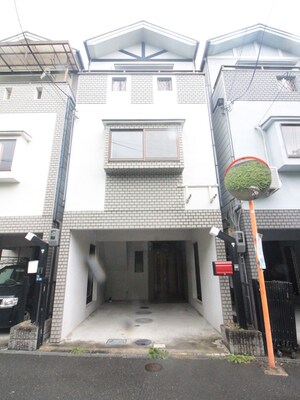 大東市中垣内戸建住宅