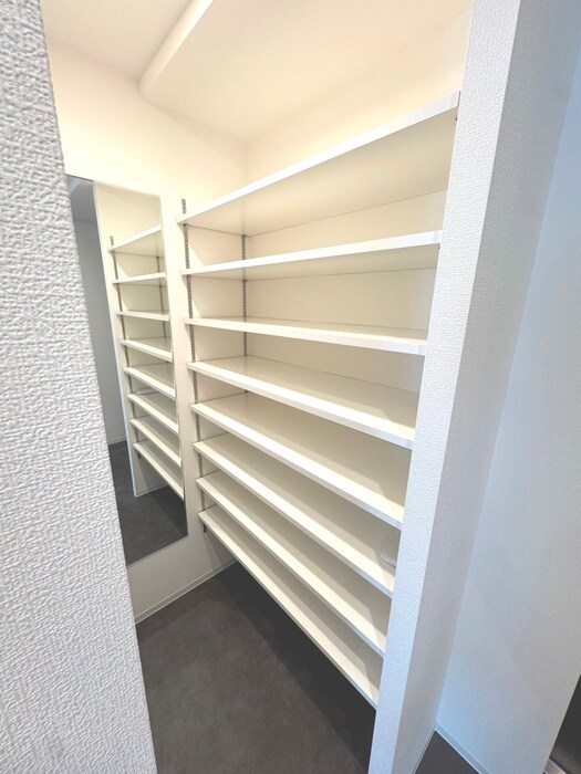 靴箱 エル・セレーノ新大阪北