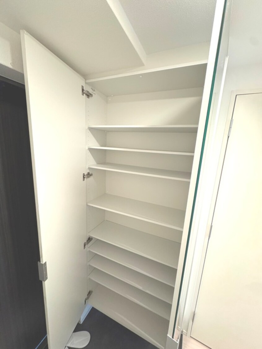 靴箱 エル・セレーノ新大阪北