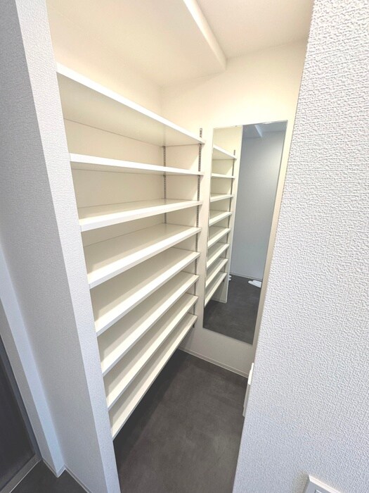 靴箱 エル・セレーノ新大阪北