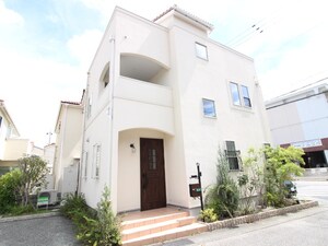 ローズヴィラ