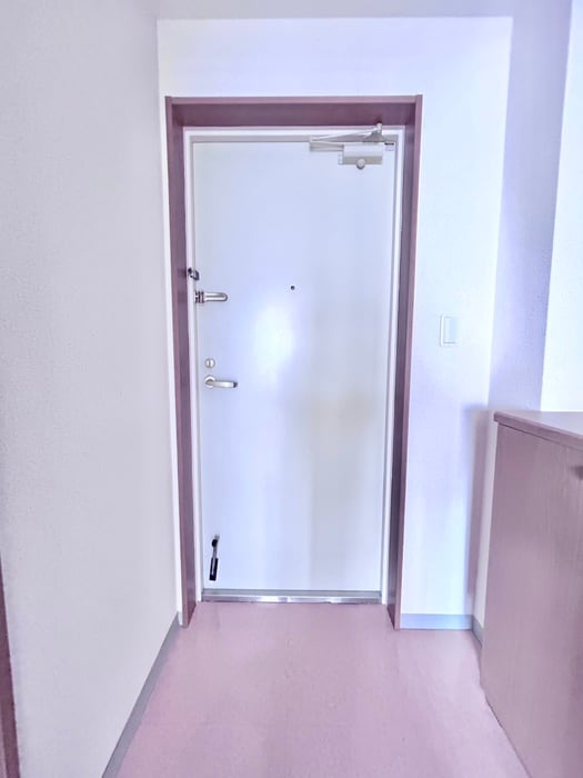 玄関 ア－バン御所南