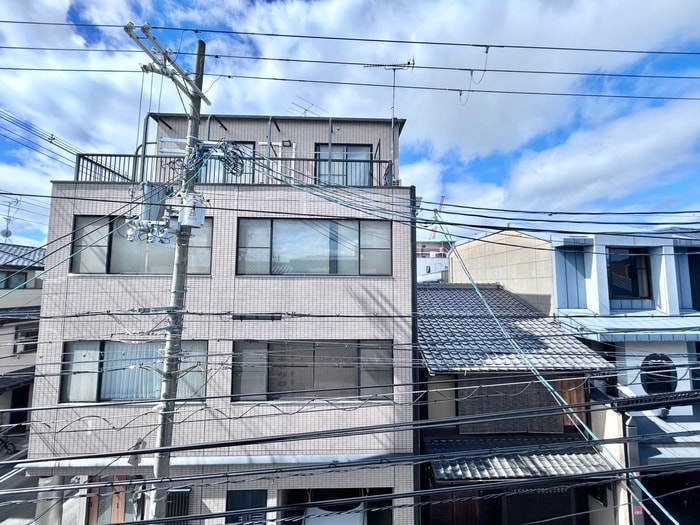 室内からの展望 ア－バン御所南