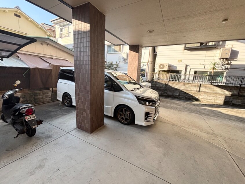 駐車場 グランドメゾン