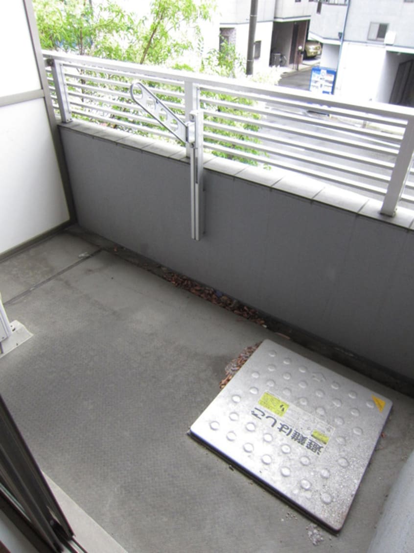 ベランダ・バルコニー スワンズシティ新大阪(503)