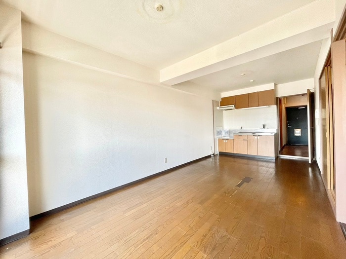 居室 フォルクス淡海