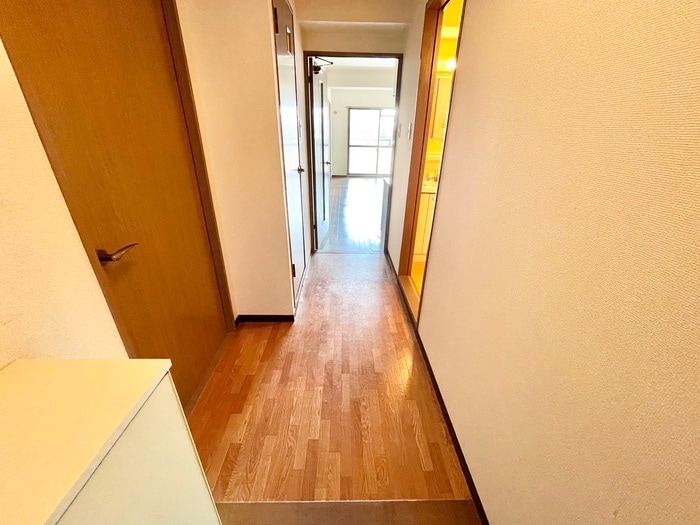 廊下 フォルクス淡海