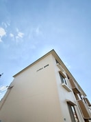 トリヴァン加守田の外観