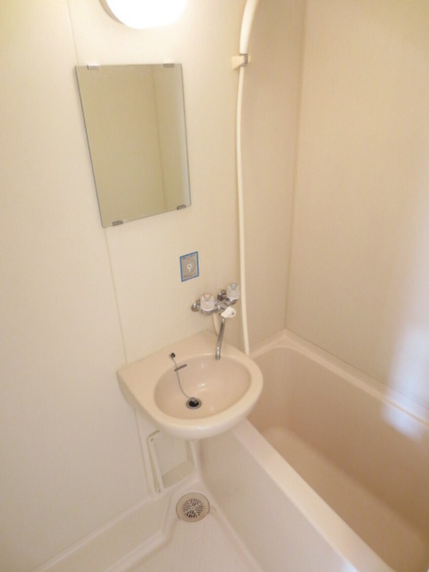 バス／シャワールーム等 サンライフ鶴見