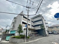 リヴィエ－ル・エスト