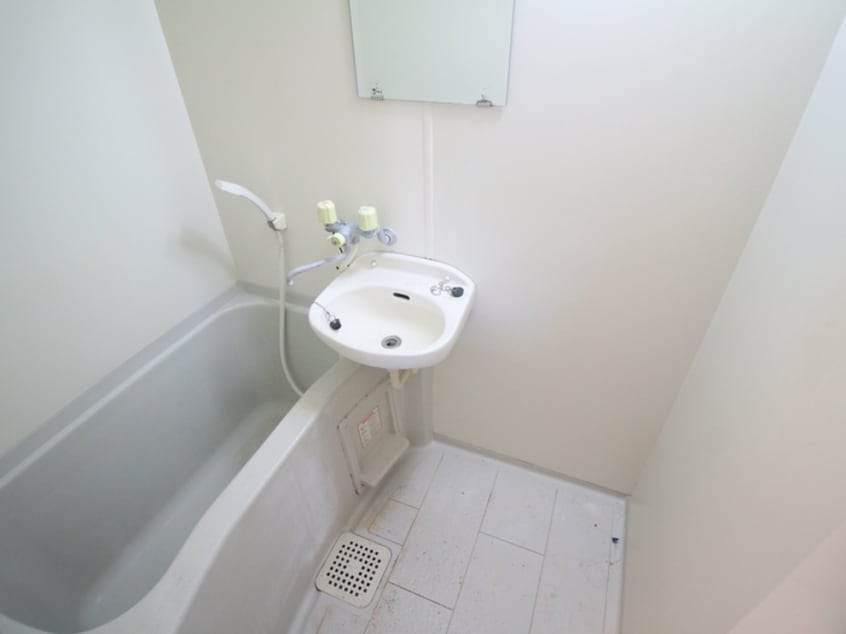 バス／シャワールーム等 アパートメント宝ヶ池