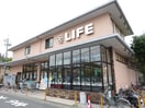 ライフ(スーパー)まで450m アパートメント宝ヶ池