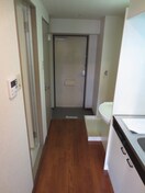 廊下 コンセール裕恵