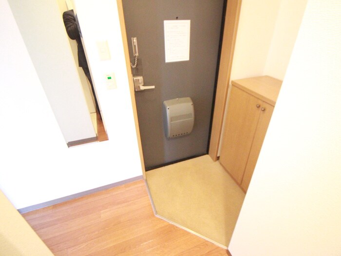玄関 ﾌﾟﾚｼｰﾄﾞ阪急園田