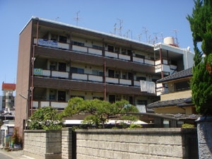 永吉マンション２Ｆ