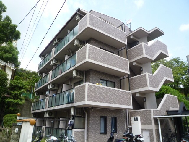 外観写真 ﾍﾞﾙﾒｿﾞﾝ千里山