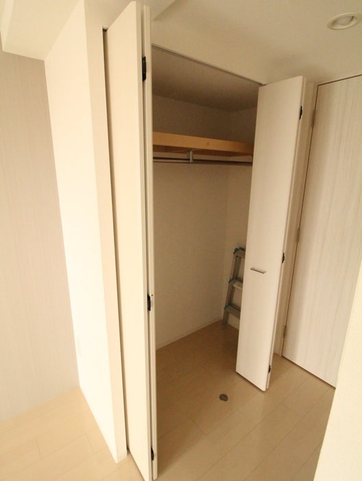 収納 セレニテ神戸元町