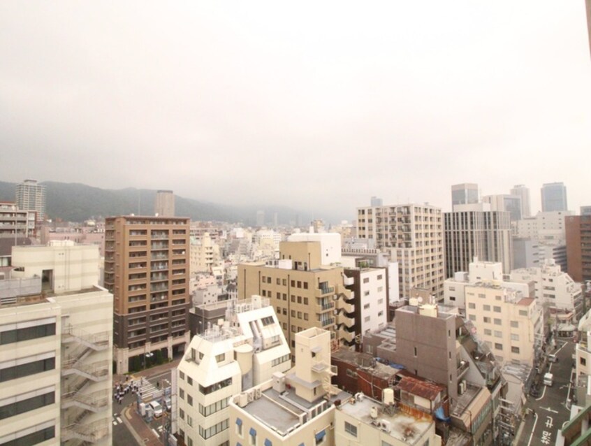 室内からの展望 セレニテ神戸元町