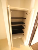 靴箱 セレニテ神戸元町