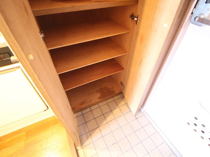 靴箱 シャト－栄根Ⅱ