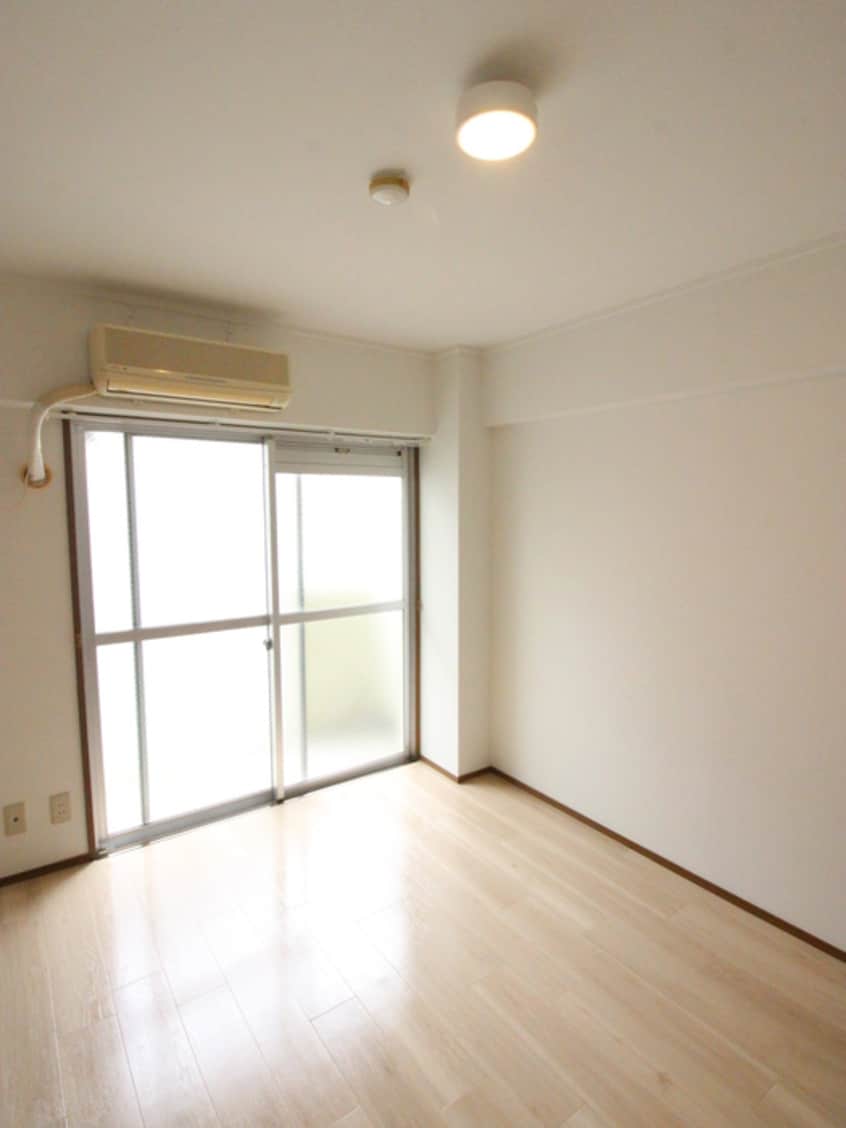 居室 山一大和田ハイツ