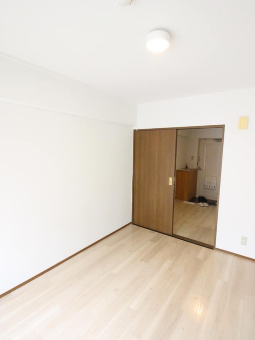 居室 山一大和田ハイツ