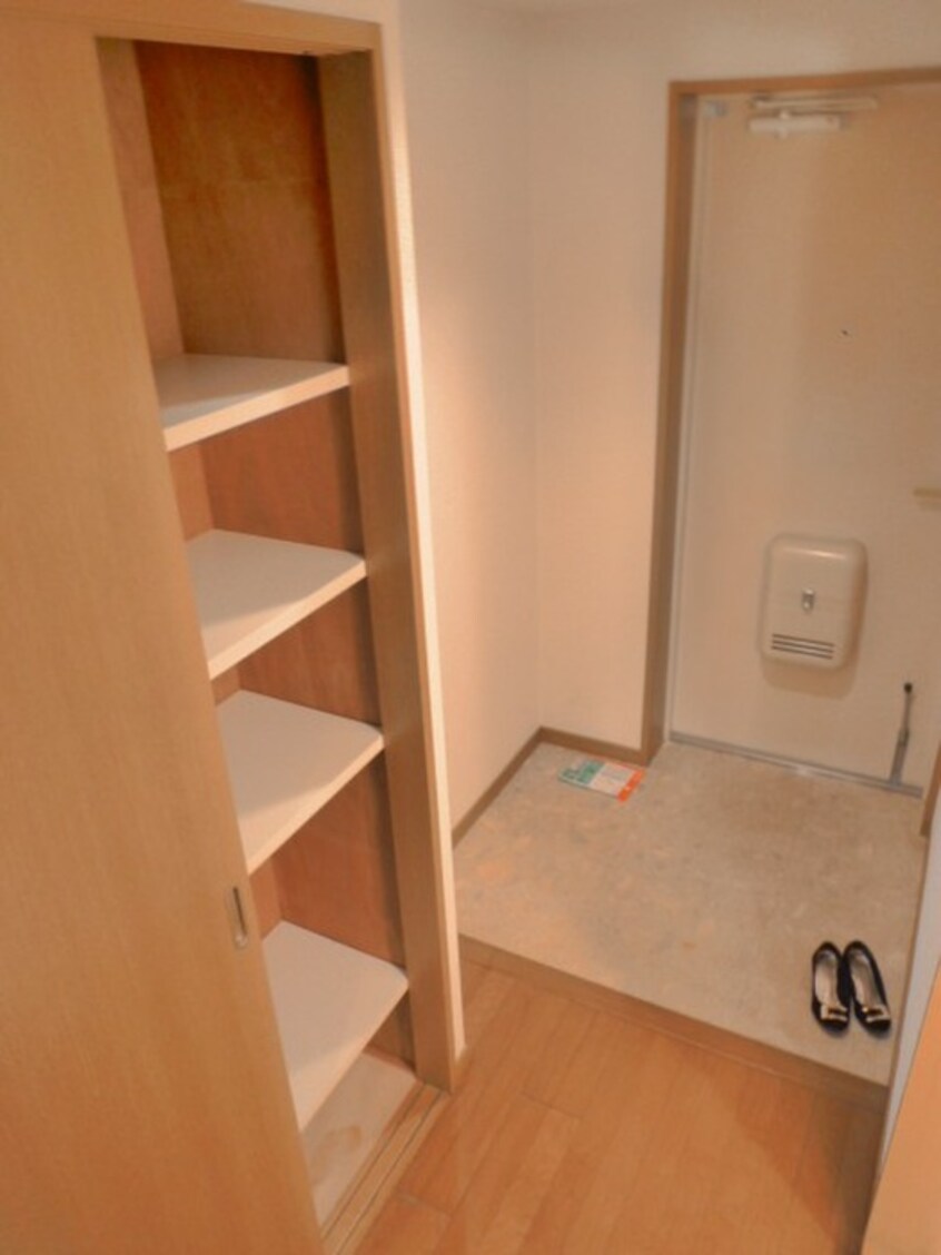 玄関 平安ハイツ