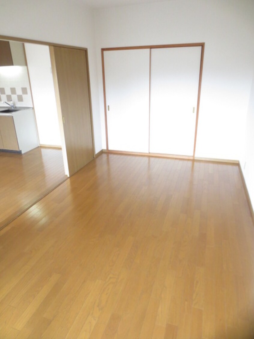 居室 平安ハイツ