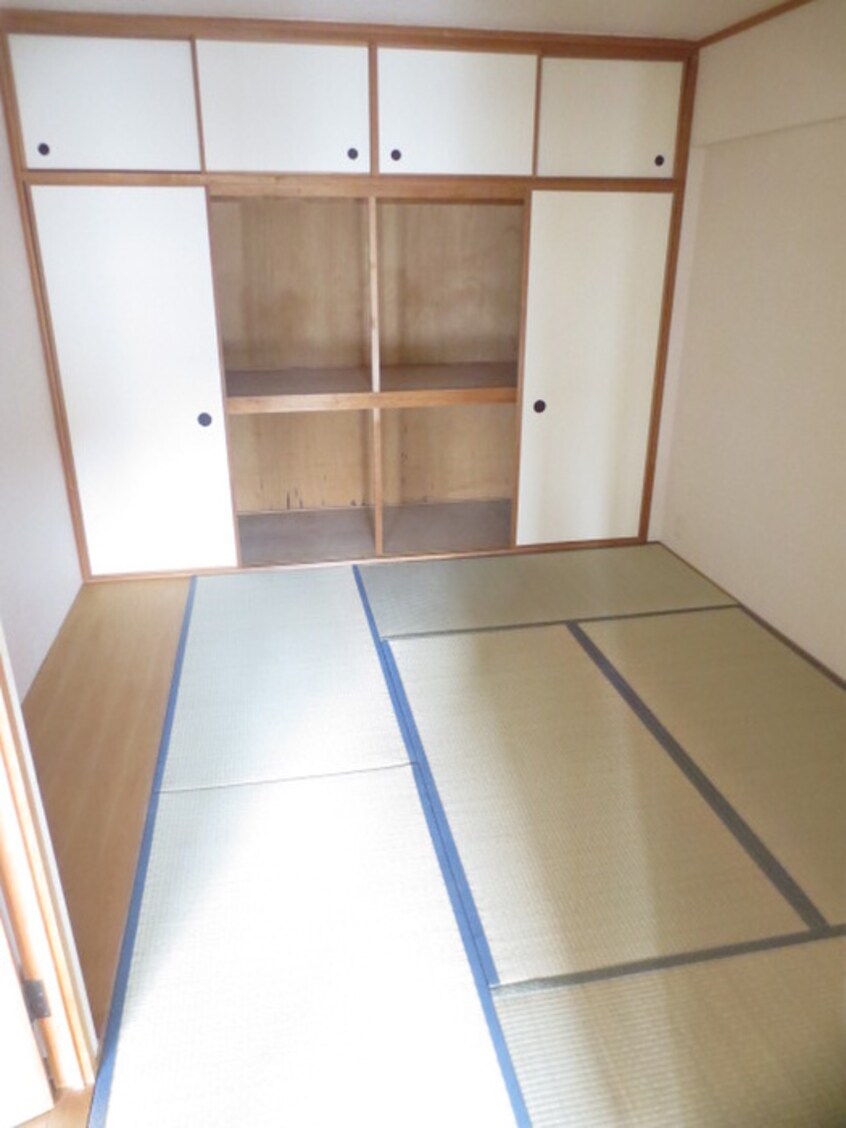 居室 平安ハイツ