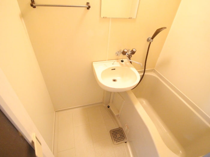 バス／シャワールーム等 アミュージア・91