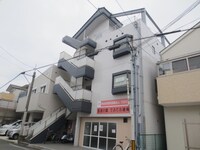キャッスル西長田
