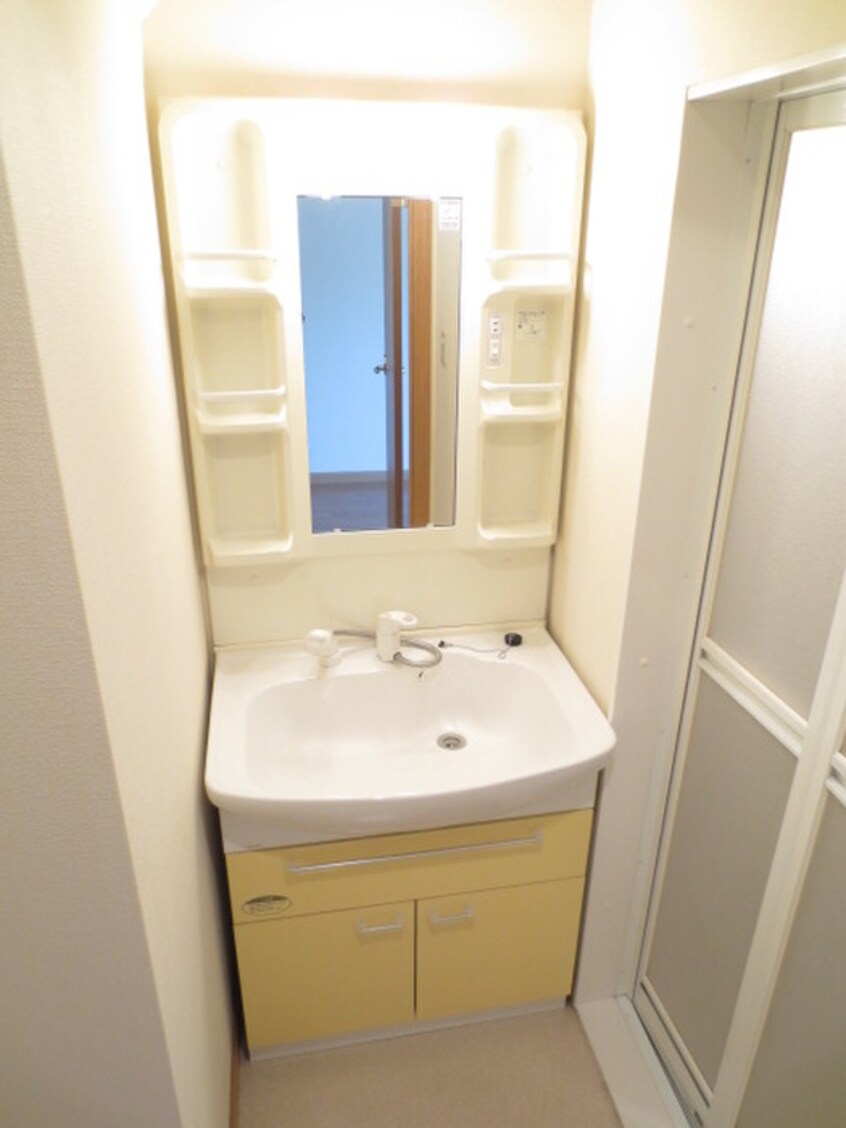 洗面 カ－サアザレア