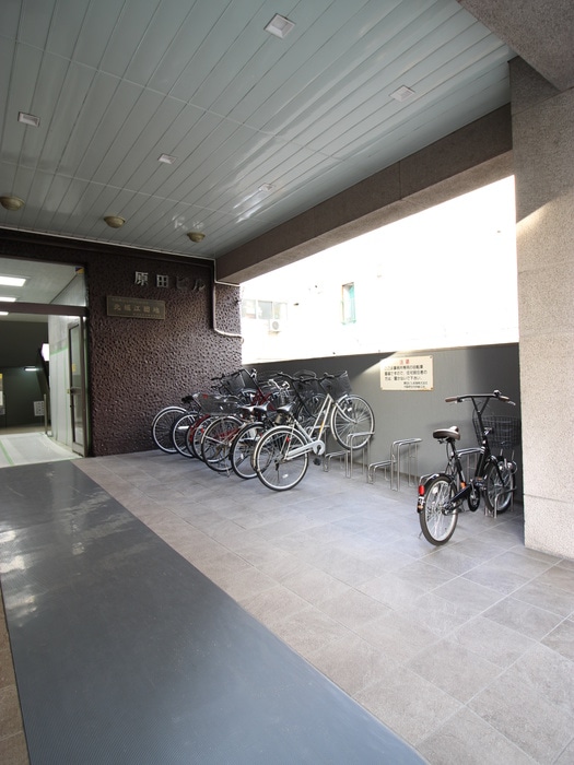 駐輪場 堀江テラス